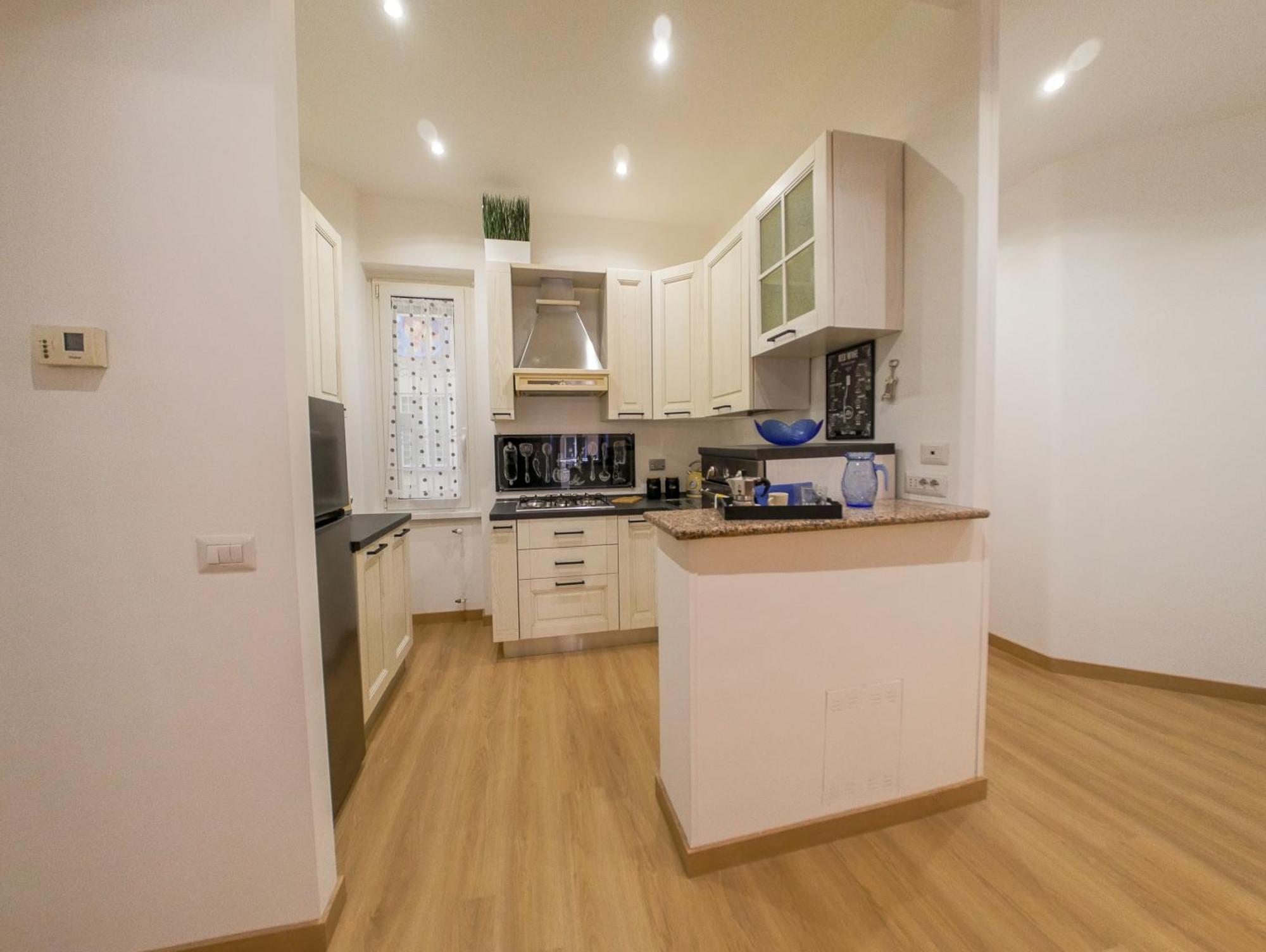 Chic Modern 2-Bedroom Near Metro Ρώμη Εξωτερικό φωτογραφία